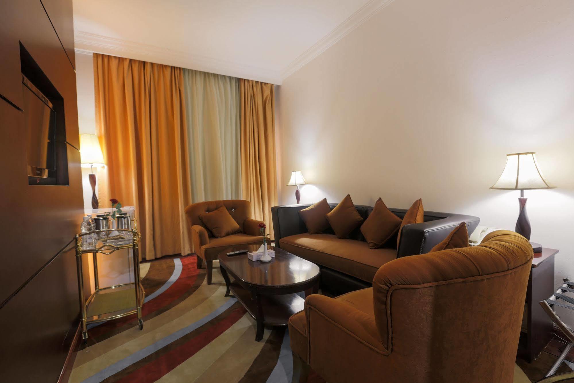 Mobark Plaza Hotel Makkah Mecca Ngoại thất bức ảnh